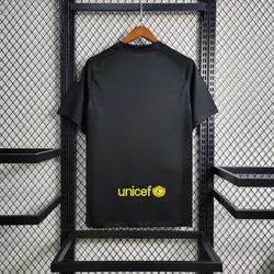 لباس کلاسیک بارسلونا 2012-2011 کیت دوم