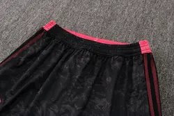 گرمکن هودی رئال مادرید 2022 مشکی