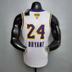 لباس سفید لس آنجلس لیکرز 2020 اسوسیشن ادیشن