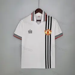 لباس کلاسیک منچستریونایتد 1980-1975 کیت دوم