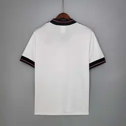 لباس کلاسیک انگلیس 1986