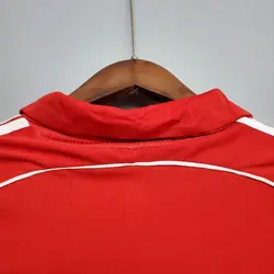 لباس کلاسیک لیورپول 07-2006