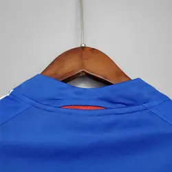 لباس کلاسیک فرانسه 2004