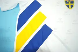 لباس کلاسیک سوئد 1994 کیت دوم