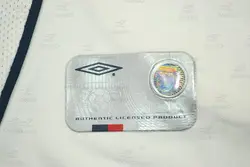 لباس کلاسیک انگلیس 2002