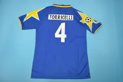 لباس کلاسیک یوونتوس در فینال لیگ قهرمانان ۱۹۹۶