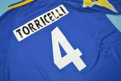 لباس کلاسیک یوونتوس در فینال لیگ قهرمانان ۱۹۹۶