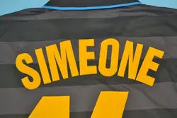 لباس کلاسیک اینترمیلان در جام یوفا 1998