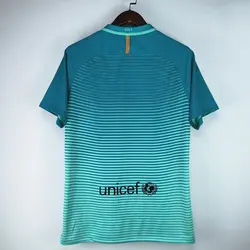 لباس کلاسیک بارسلونا 2017-2016 کیت سوم