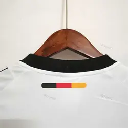 لباس کلاسیک آلمان 2002