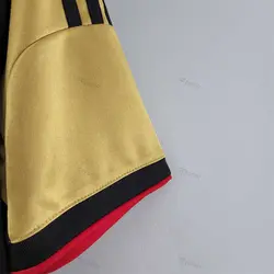 لباس کلاسیک میلان 2013-2012 کیت سوم