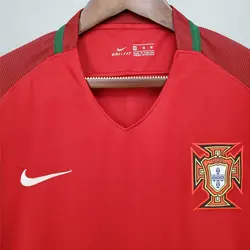 لباس کلاسیک پرتغال 2016