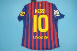 لباس کلاسیک بارسلونا 2012-2011 کیت اول