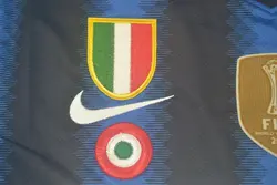 لباس کلاسیک اینترمیلان 2011-2010 کیت اول