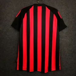 لباس کلاسیک میلان 2003-2002 کیت اول