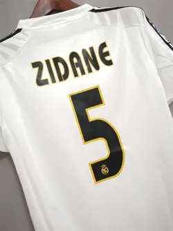 لباس کلاسیک رئال مادرید 2005-2004 کیت اول