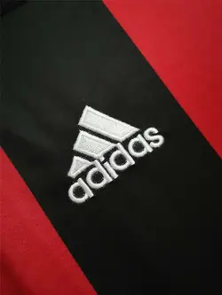 لباس کلاسیک میلان 2002-2000 کیت اول