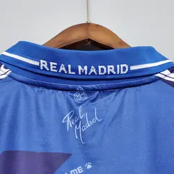 لباس کلاسیک رئال مادرید 1996-1994 کیت دوم