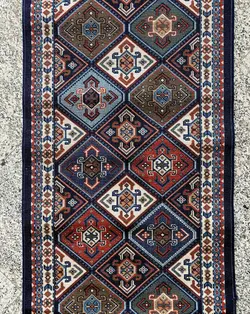 گلیم آذرگون | سرمه ای | 800تراکم