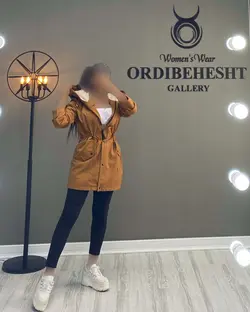 بارونی کلاه دار کمر گت - کد 1315