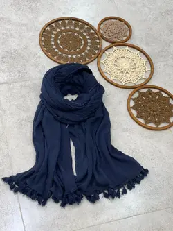 شال الیافی منگوله دار سورمه ای سیر
