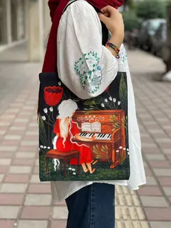 ساک دستی پارچه ای دختر و پیانو
