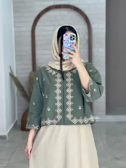 سارافون ( زیرمانتویی ) کرم