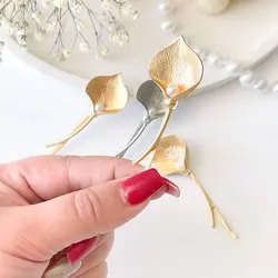 سنجاق فلزی فانتزی (گل شیپوری)