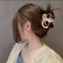 کلیپس گل و حریر کریستالی لاکچری