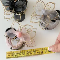 کلیپس گل و حریر کریستالی لاکچری