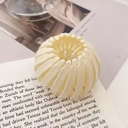 کلیپس گوجه ای سه بعدی