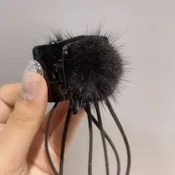 کلیپس پوم پوم آویز دار