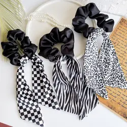 اسکرانچی ساتن دنباله دار (BLACK AND WHITE)