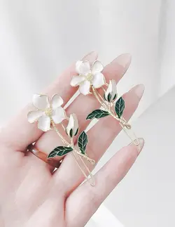 گیره پنسی مجلسی گل رز سفید