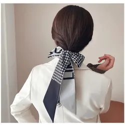 باندانا مرواریدی طرح (spring)