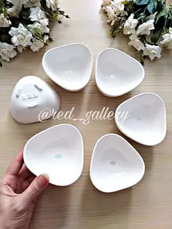 پیاله ماست و ترشی سه گوش پایه دار