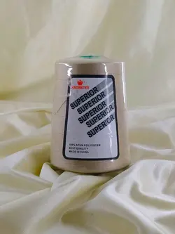 نخ دوک سه لا خیاطی کرم