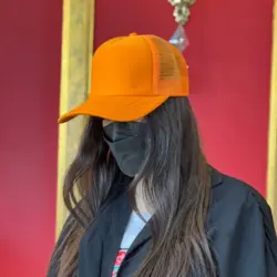 کلاه کتان میانه پشت طور دار