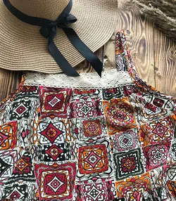 پیراهن یقه توری