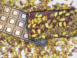 پسته شکلاتی گهربد