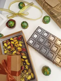 پسته شکلاتی گهربد