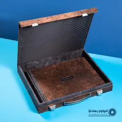 آلبوم آماده جلد چرم عروس همراه با کیف