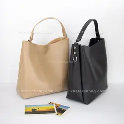 کیف زنانه نیم گرد عمود باس - کد : (22325)