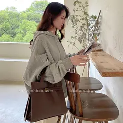 کیف زنانه کروکودیل جلو قرقره (وارداتی) 14054