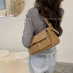 کیف زنانه دسته قرقره جلو دو جیب (وارداتی) 14057