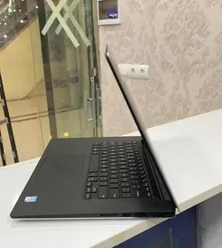 لپ تاپ Dell Precision 5520