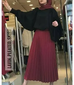 دامن پلیسه