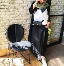 دامن پلیسه