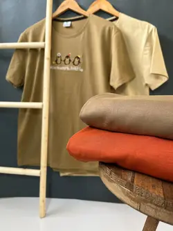 تیشرت گلدوزی پنگوئن کرمی