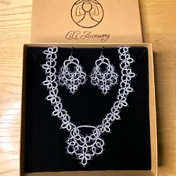 نیم ست گوشواره و گردنبند مدل عروس کد: U06